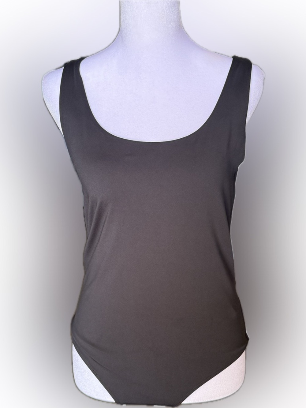 Express Body Contour Black Sleeveless Bodysuit Medium
